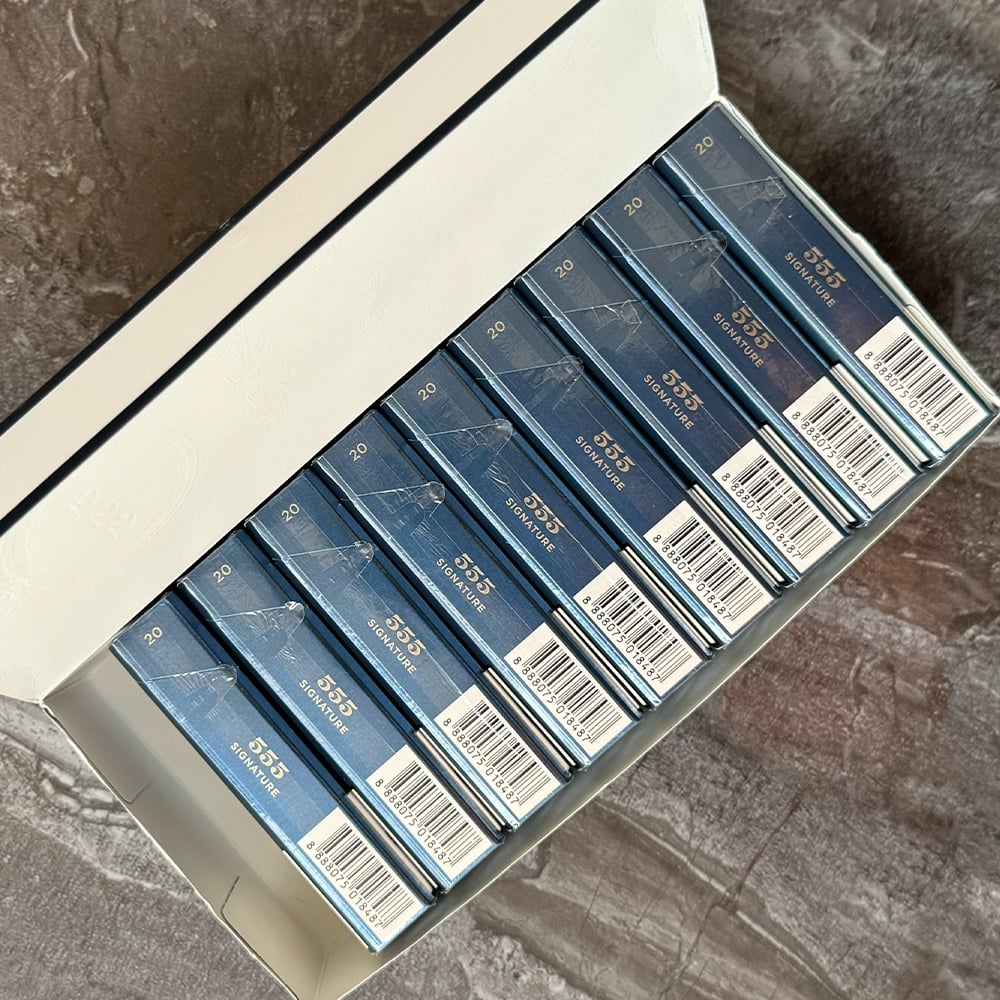 555 Signature Blue - FLUX AUD